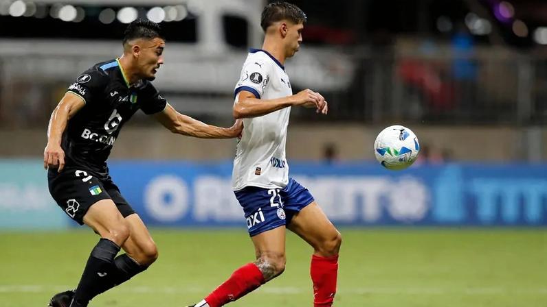 Partida entre Bahia e O'Higgins, pela Copa Libertadores (Foto: Arisson Marinho/AFP)