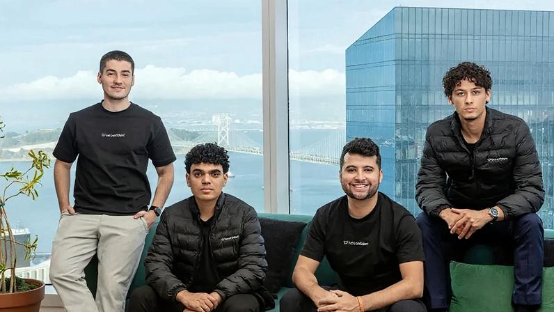 Da esquerda para direita: Felipe Tiozo, Co-Founder & CTO, Robson Amorim, CEO & Co-Founder, Felipe Silva, Co-Founder & CPO e Luan Cavallaro, Co Founder & CMO da BeConfident