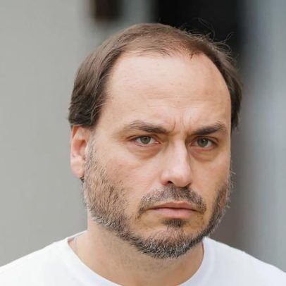 MP-RJ reabre apuração contra Carlos Bolsonaro por suposta rachadinha