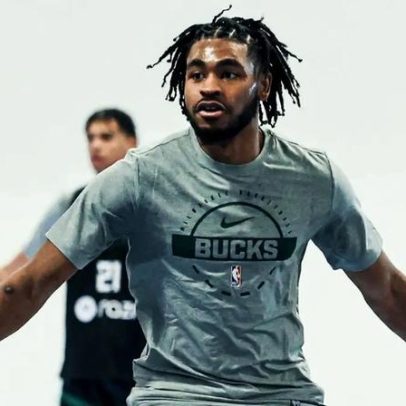 Cam Thomas explica decisão de jogar pelo Bucks