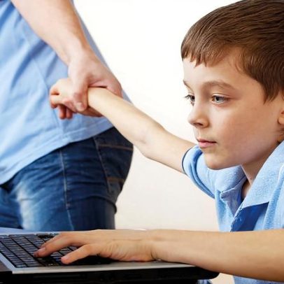 Família ou telas? O papel na educação das crianças