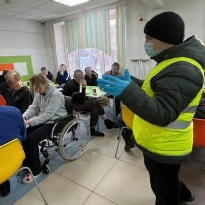 Igreja Universal presta ajuda a necessitados em Moscou