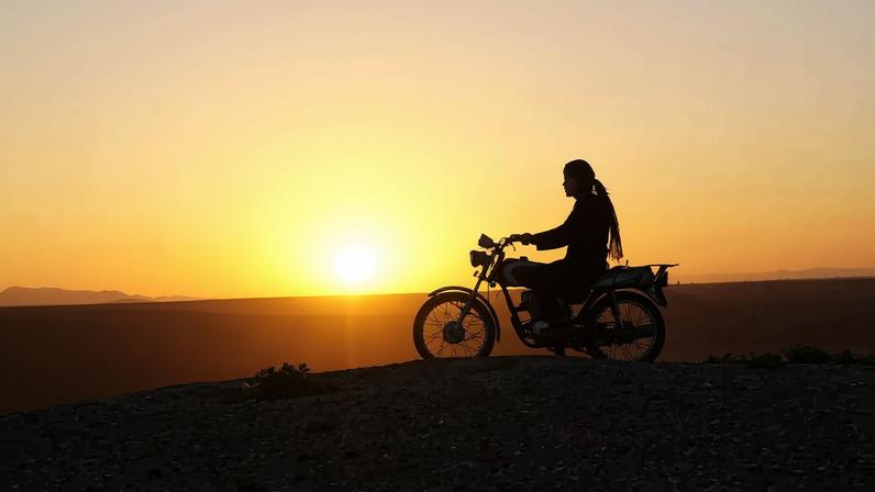 A scene from *Cutting Through Rocks*.