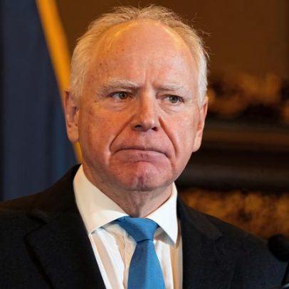 Walz diz que ofensiva de imigração de Trump em Minnesota pode terminar em alguns dias