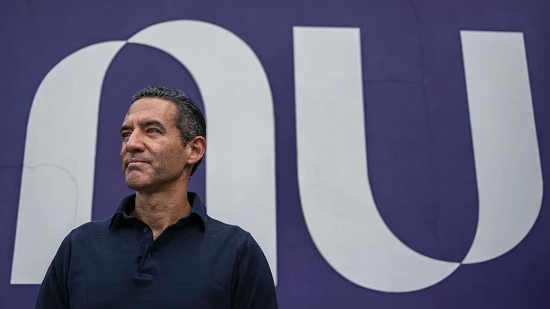 O colombiano de 44 anos acumula fortuna de cerca de US$ 17,7 bilhões, de acordo com o Bloomberg Billionaires Index