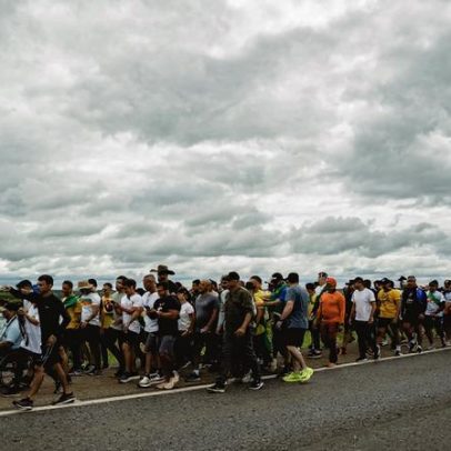 Após caminhada de Nikolas Ferreira, direita realiza novo trajeto no Sul