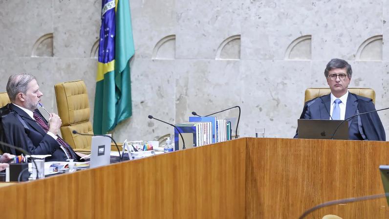 Dias Toffoli Paulo Gonet nesta quinta (12), no STF; procurador-geral recebeu relatório da PF e deve avaliar se pede investigação contra o ministro ou arquiva o material (Foto: Antonio Augusto/STF)