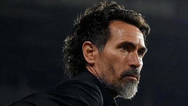 Eduardo Domínguez novo tecnico do Galo (Reprodução Estudiantes)