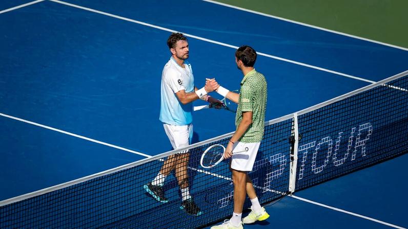 Stan Wawrinka e Daniil Medvedev (Foto: Dubai Duty Free Tennis Championships)