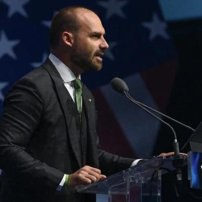 Eduardo Bolsonaro defende candidatura de Flávio e critica Lula e o STF