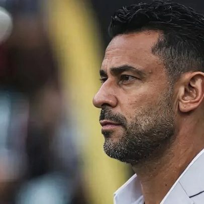 Fred enfrenta o Fluminense em estreia no novo cargo
