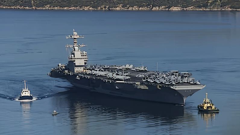 El 'Gerald R. Ford', el portaaviones más grande del mundo, zarpa este jueves de la Base Naval de Souda, cerca de Chania, en la isla griega de Creta, como parte del despliegue estadounidense en aguas cercanas a Irán.