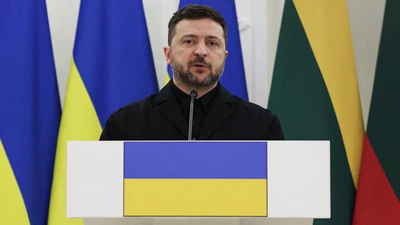 Ukrainian President Zelenskiy and Polish President Nawrocki visit Lithuania