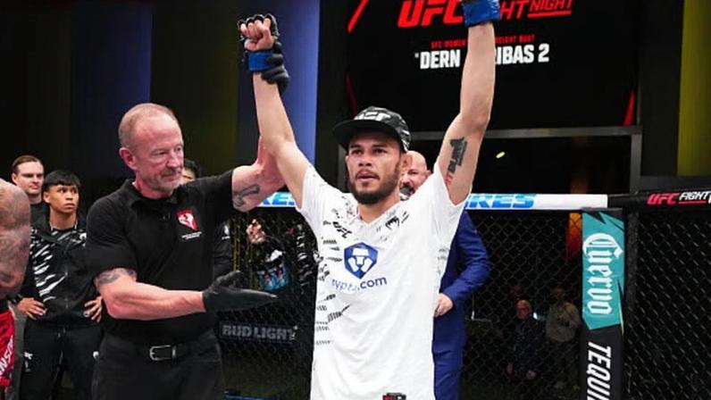 Felipe Bunes enfrenta Edgar Chairez no UFC México, neste sábado (28). (Foto por Mike Roach/Zuffa LLC)