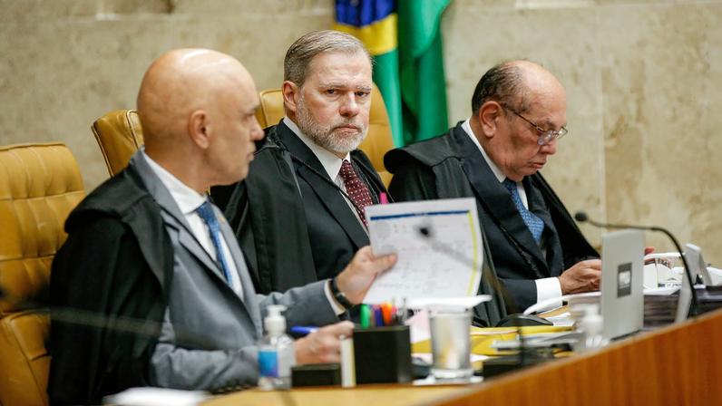 Gilmar Mendes, Dias Toffoli e Alexandre de Moraes no plenário do STF (Foto: Victor Piemonte/STF)