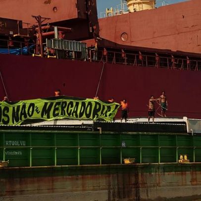 Indígenas ocupam porto para protestar contra concessão de hidrovias