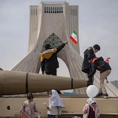 UE recomenda às companhias aéreas evitar sobrevoar espaço aéreo iraniano