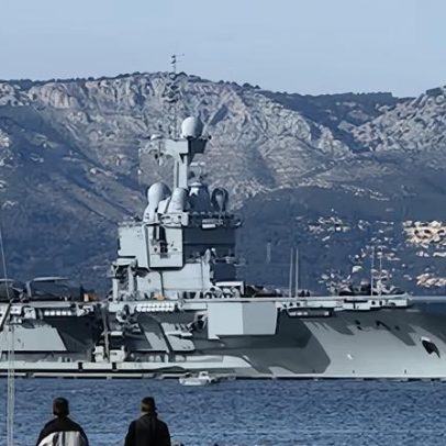 Dron é interceptado perto do porta-aviões francês Charles de Gaulle, na Suécia