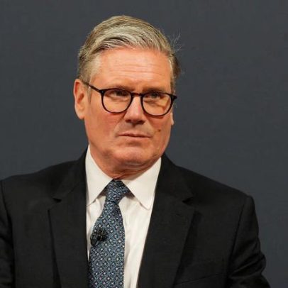 Starmer deve propor iniciativa de defesa multinacional, diz FT