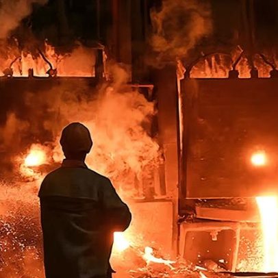 Ucrânia entra no quinto ano de guerra entre desgaste e pressão de Trump