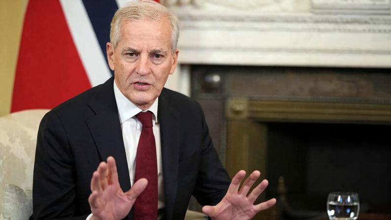 Norway's Prime Minister Jonas Gahr Store speaks during a meeting with Britain's Prime Minister Keir Starmer (not pictured) at 10 Downing Street in London, Britain, December 4, 2025. Alastair Grant/Pool via REUTERS/File Photo