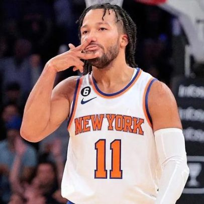 Brunson brilha e Knicks vencem Nuggets após prorrogação