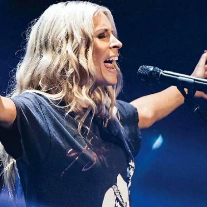 Jenn Johnson lança álbum solo