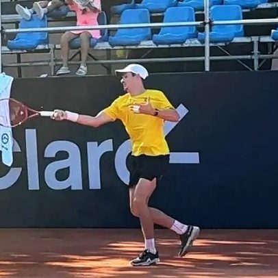 João Fonseca realiza primeiro treino no Rio Open