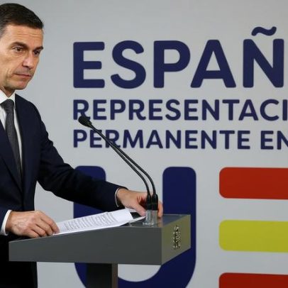 Sánchez diz não ceder a oligárquicos de tecnologia na proibição de redes sociais