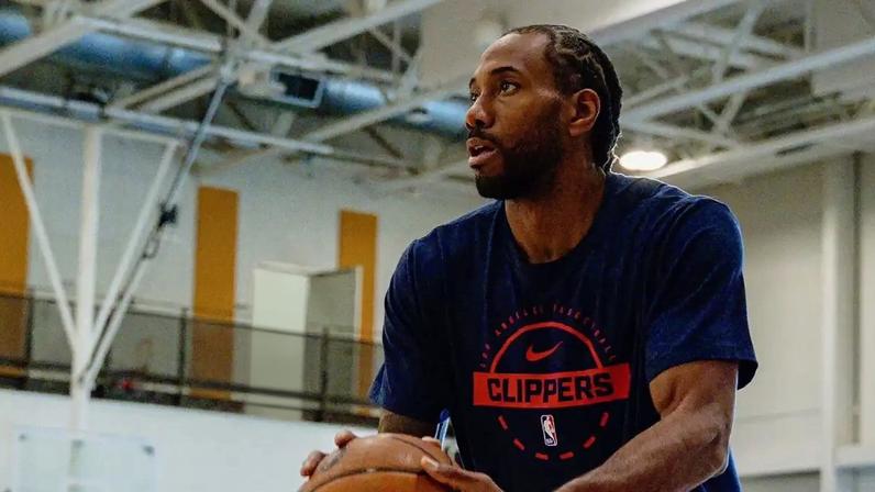 Kawhi Leonard teve escolha de ser trocado pelo Clippers