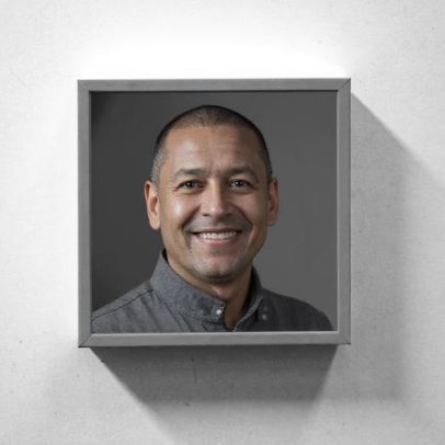 Ron Kenoly, cantor de Ancient of Days e líder de adoração, morre