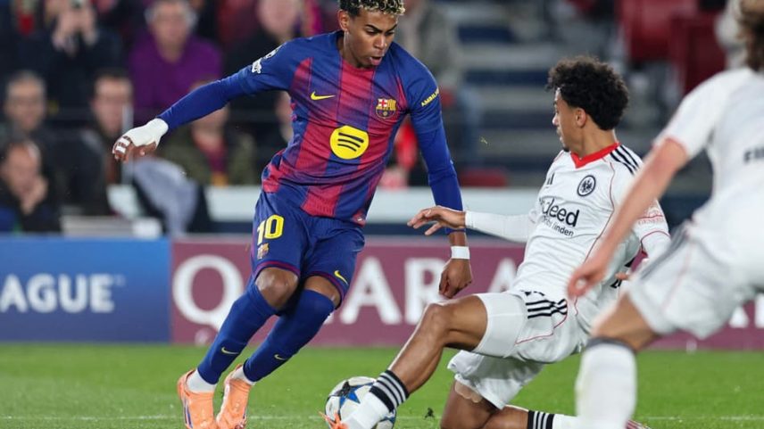 Lamine Yamal em ação pelo Barcelona contra o Frankfurt, pela Champions League
