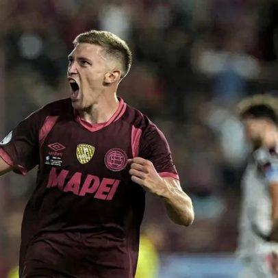 Flamengo perde para Lanús na ida da Recopa