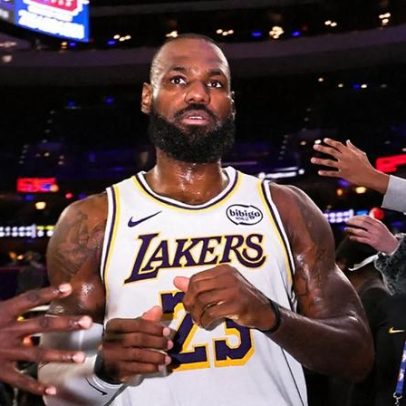 Lakers devem confirmar saída de LeBron James