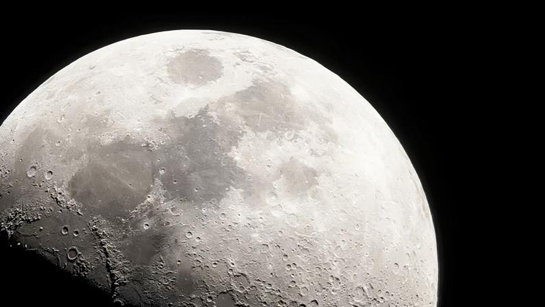 Além de uma cidade autossustentável, Musk quer transformar a lua em uma fábrica (Créditos: Getty Images)