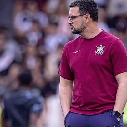 Árbitro detalha ofensa de auxiliar do Corinthians expulso