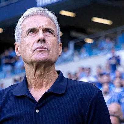 Botafogo encara Grêmio, Luis Castro retorna pela primeira vez