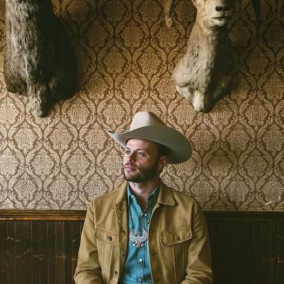 Charley Crockett prepara o álbum Age of the Ram