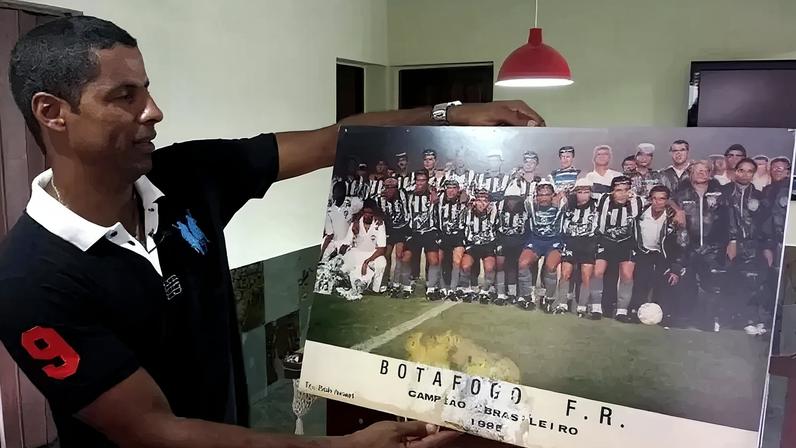 Márcio Paraíso Theodoro integrou o elenco do Botafogo campeão brasileiro de 1995 e construiu carreira sólida em Portugal.