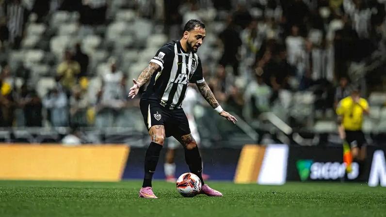 Maycon fala sobre problemas inadmissíveis do Atlético (Foto: Pedro Souza / Atlético)