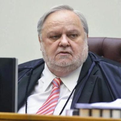 Ex-ministro do STJ Felix Fischer morre aos 78 anos