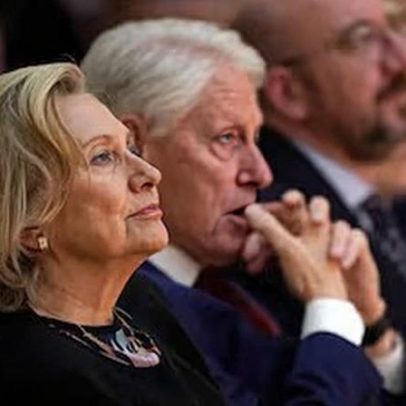 Bill e Hillary Clinton aceitam testemunhar no Congresso sobre o caso Epstein