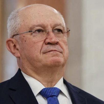 PM da Moldávia afirma que a lei deve prevalecer na disputa sobre igreja ocupada
