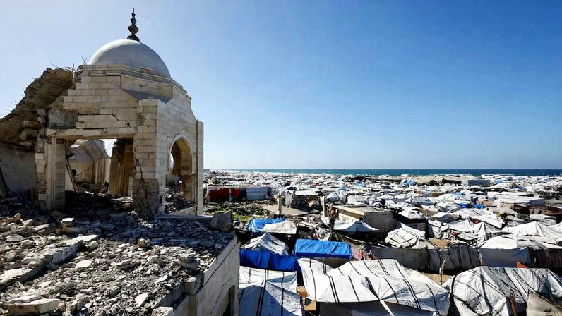 Mosque destroyed during the two-year Israeli offensives in Gaza
