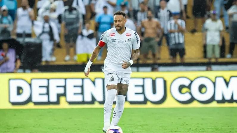 Neymar em ação pelo Santos contra o Novorizontino pelo Paulistão (Foto: JOTA ARNALDO/RP FOTOPRESS/GazetaPress)