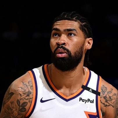 Bucks e Suns fecham troca na trade deadline da NBA