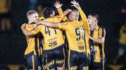 Novorizontino após vencer o São Bernardo no Campeonato Paulista