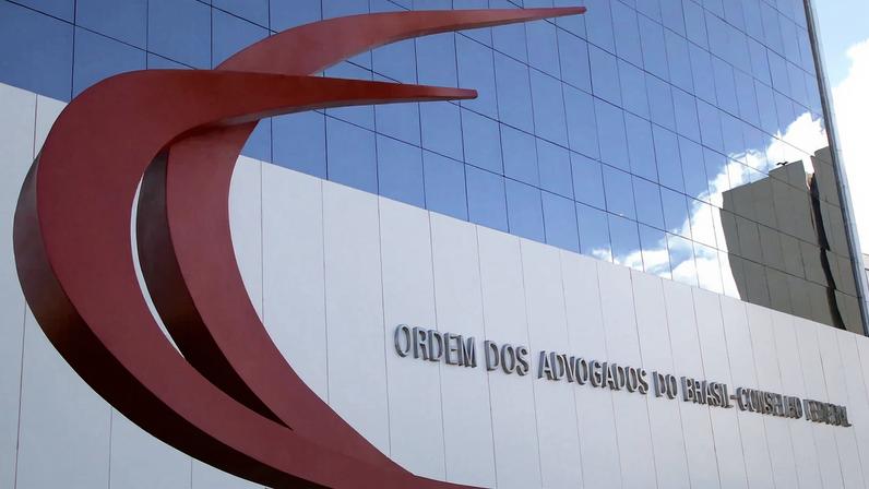 STF tem maioria contra limite de R$ 500 para anuidade da OAB