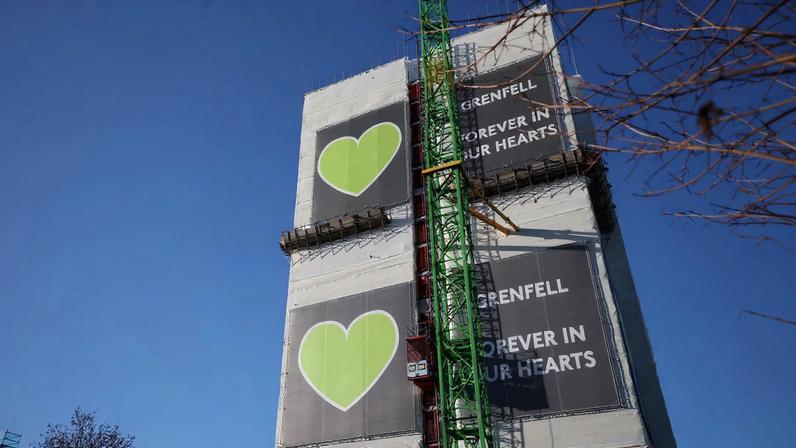 Work to dismantle Grenfell Tower in London