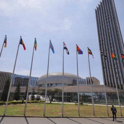 Cúpula da União Africana sob a rivalidade Saudita-Emirados no Chifre da África